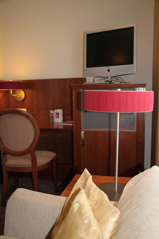 Buskes Hotel Steinfoerde Wietzendorf الغرفة الصورة