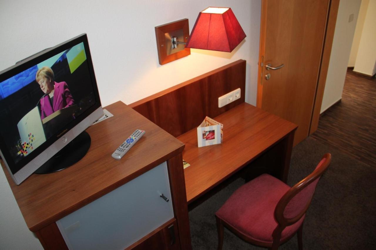 Buskes Hotel Steinfoerde Wietzendorf الغرفة الصورة