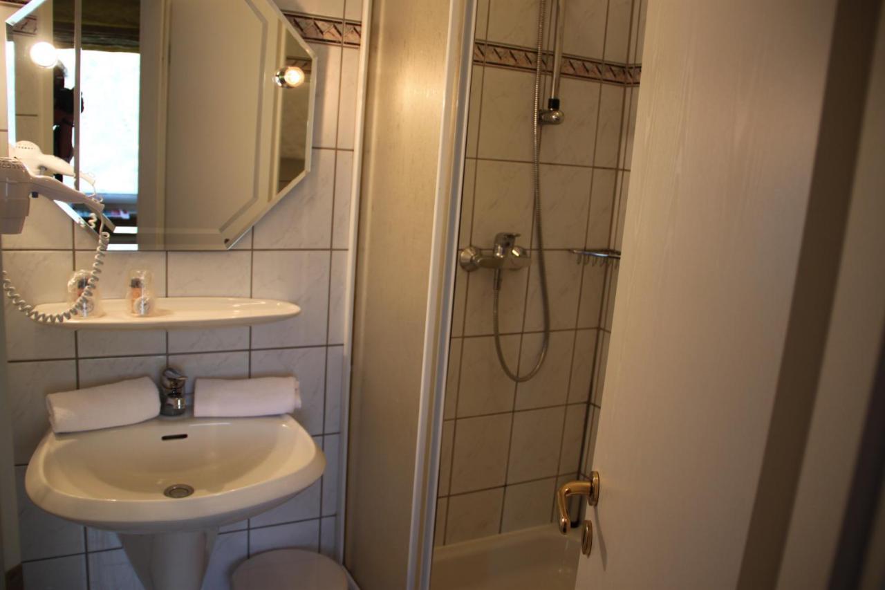 Buskes Hotel Steinfoerde Wietzendorf الغرفة الصورة