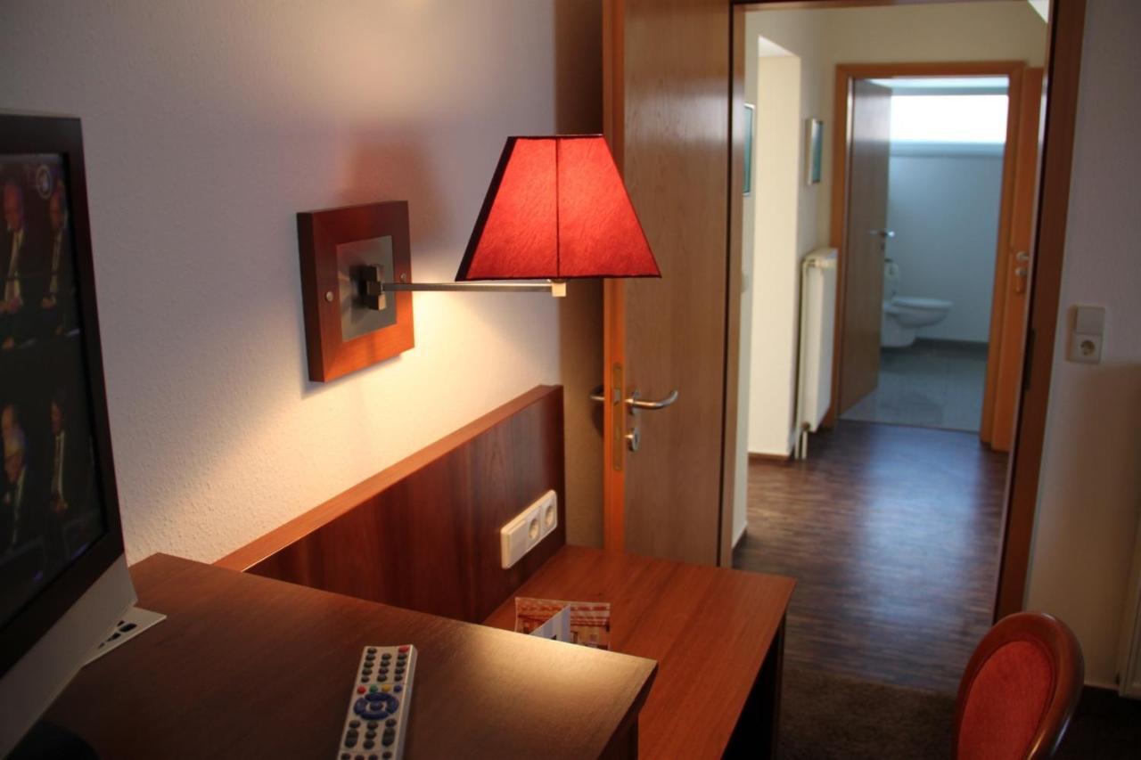 Buskes Hotel Steinfoerde Wietzendorf الغرفة الصورة