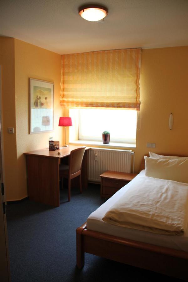Buskes Hotel Steinfoerde Wietzendorf الغرفة الصورة
